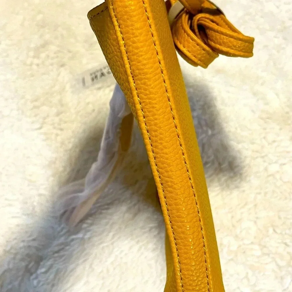 Deluxity Los Angeles Yellow Vegan Peta approved Women Crossbody Messenger - Picture 15 of 17